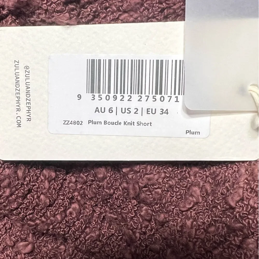 Zulu & Zephyr Plum Boucle Knit Short Size 0-2 (NWT)